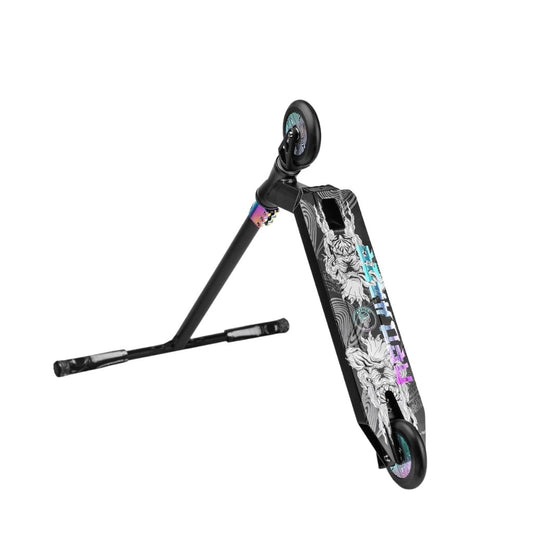 Haze Stuntstep Zwart Neochrome 82cm