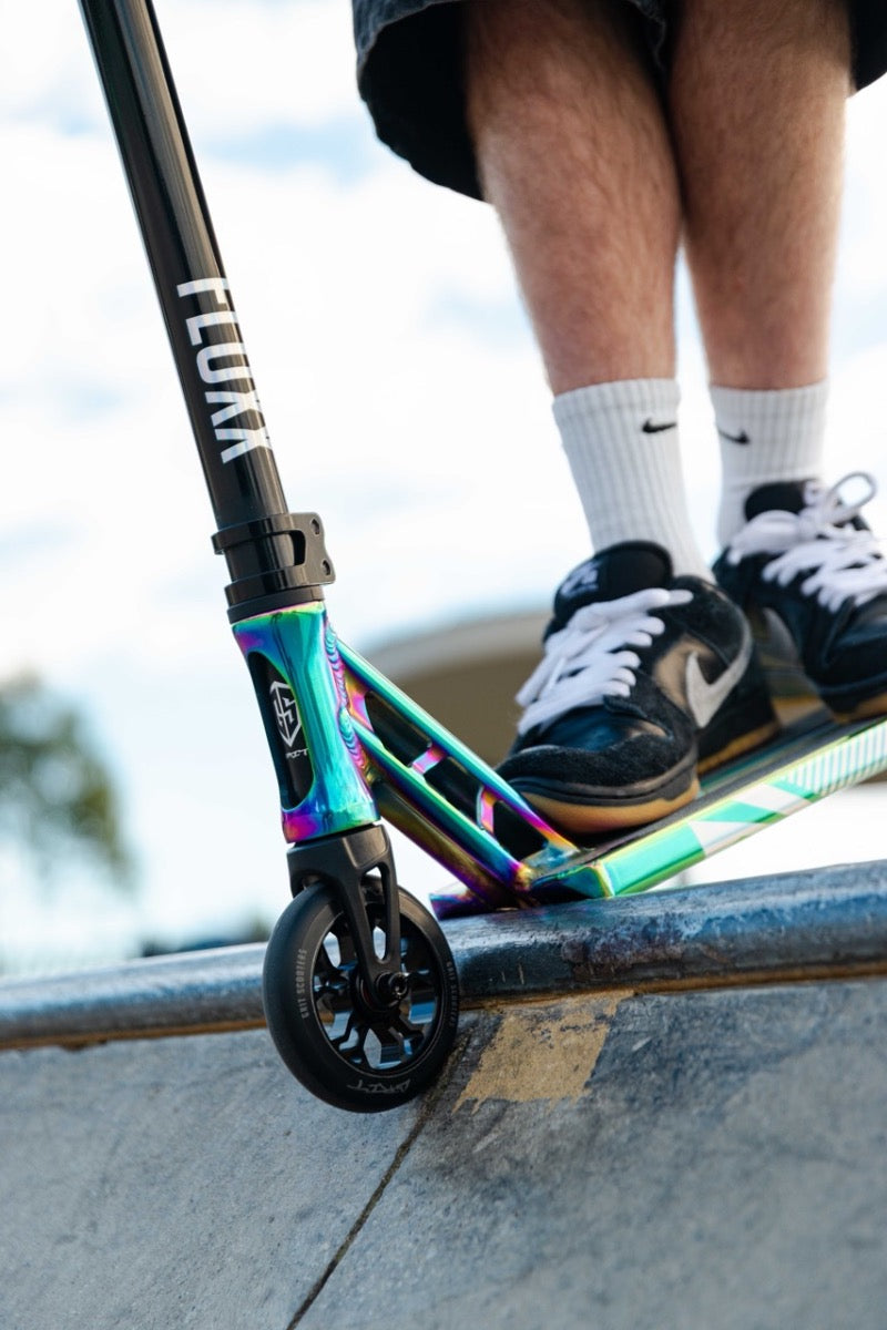 Grit Fluxx Scooter Neochrome