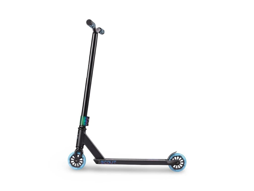 SKITT Stuntstep Scout Zwart - Neochrome 75cm