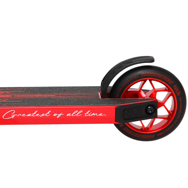 NKD Goat Stuntstep 83cm / 85cm Rood Zwart Wit