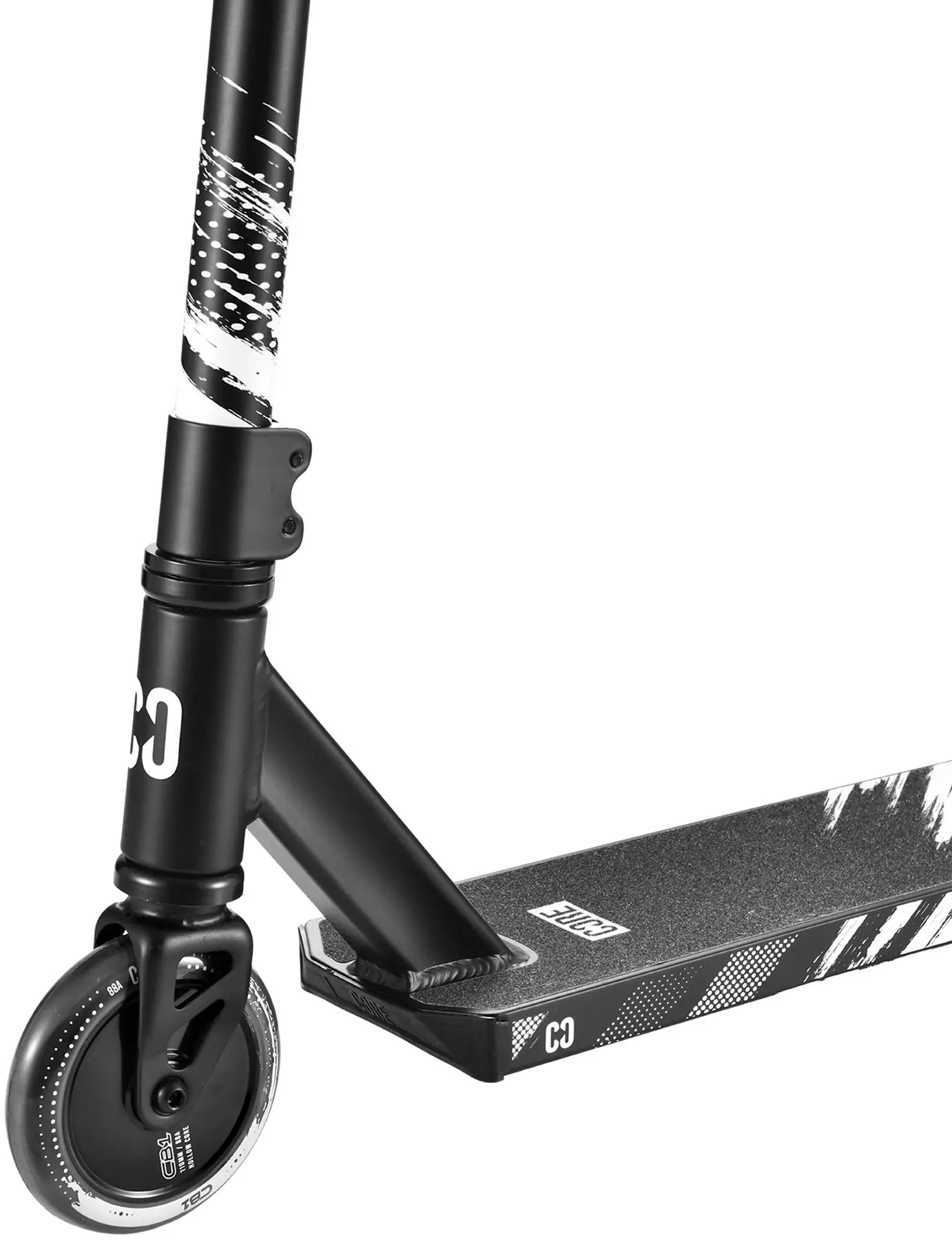 Core CB1 Stuntstep Zwart 80cm