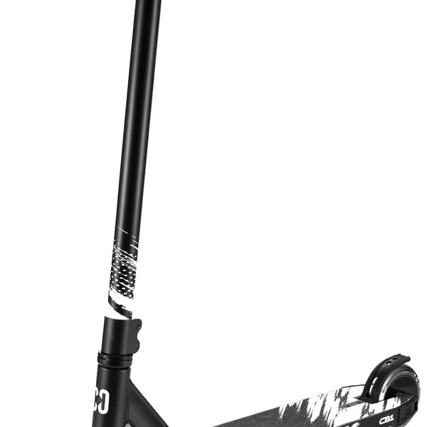 Core CB1 Stuntstep Zwart 80cm