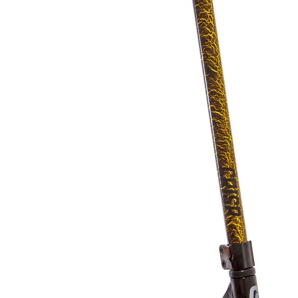 Crisp Stuntstep Zwart Goud 82cm