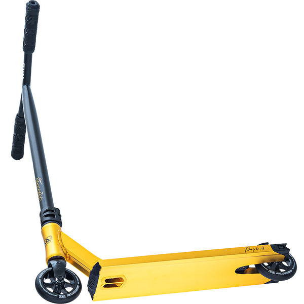 NKD Rally Stuntstep v4 Zwart Goud