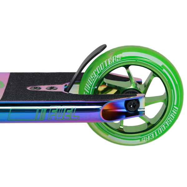 NKD Fuel Stuntstep Neochrome Zwart 84cm