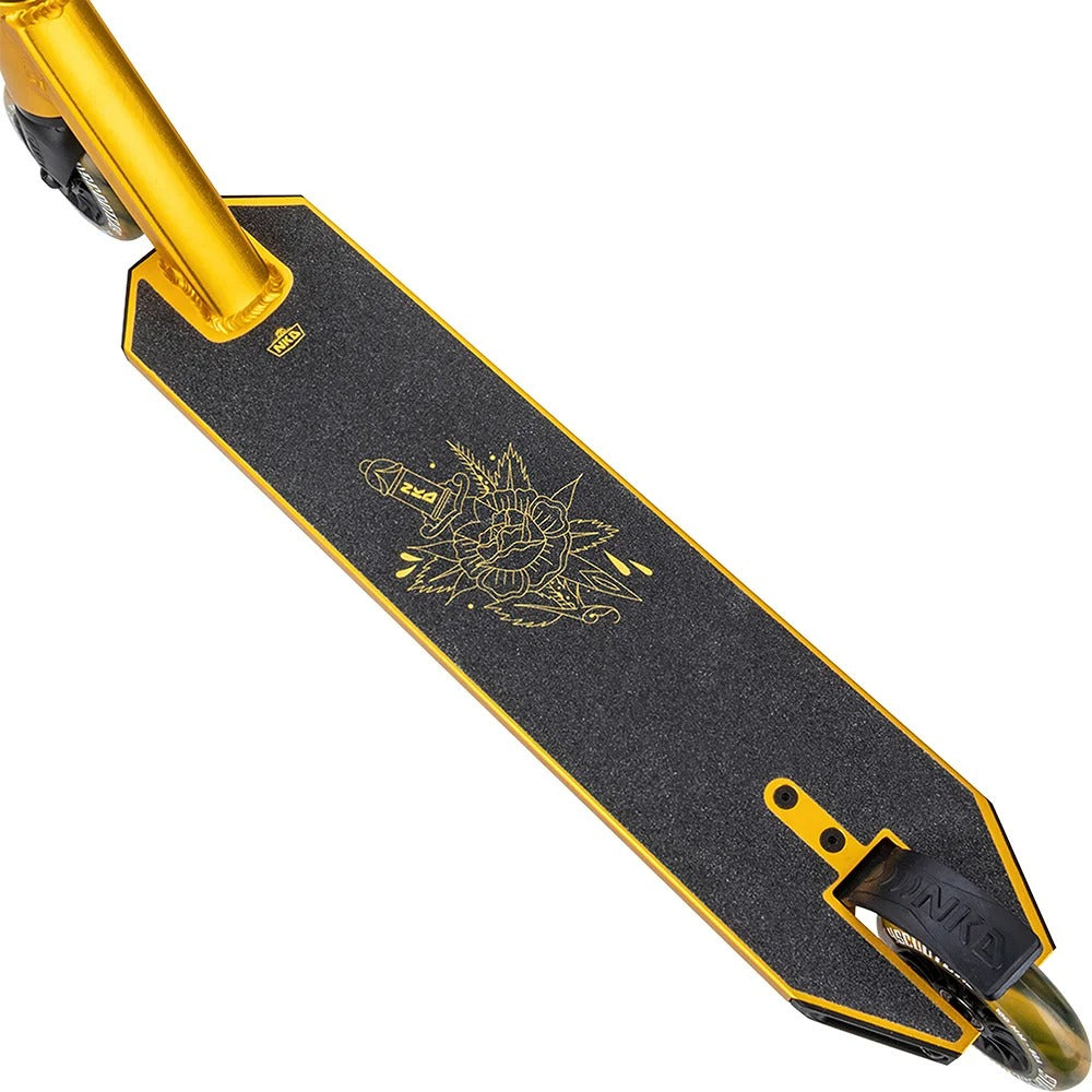 NKD Next Generation 2026 V2 Stuntstep 82cm / 79.5 cm Goud Zwart