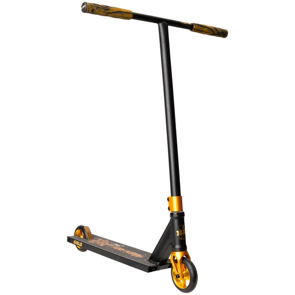 Story Extra High Pro Stuntstep Zwart Goud 87cm