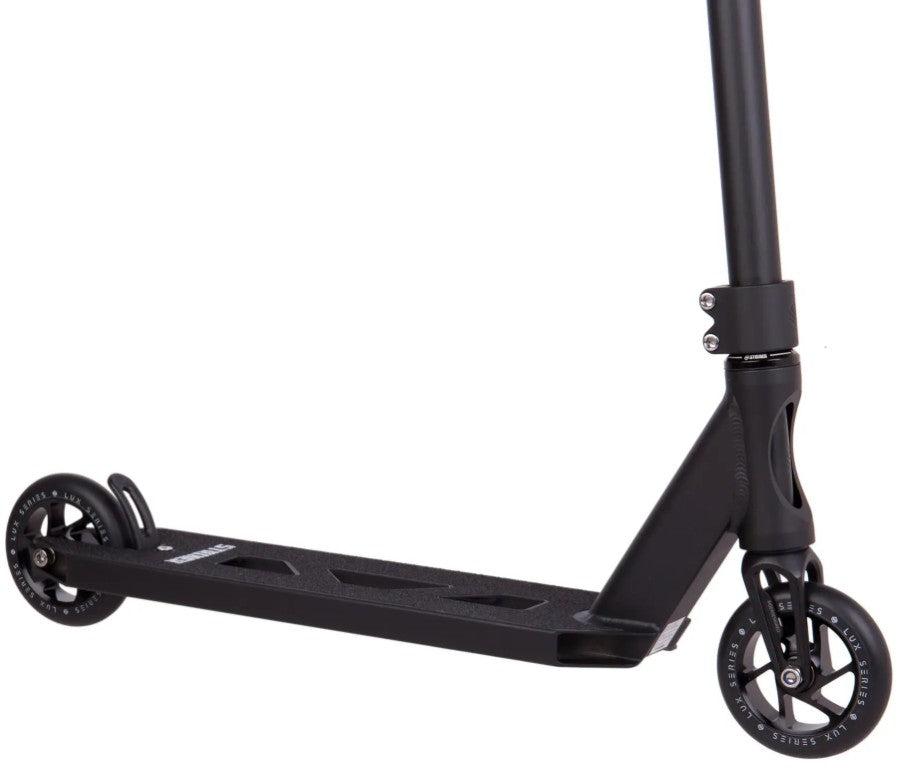 Striker Essential S Scooter Black