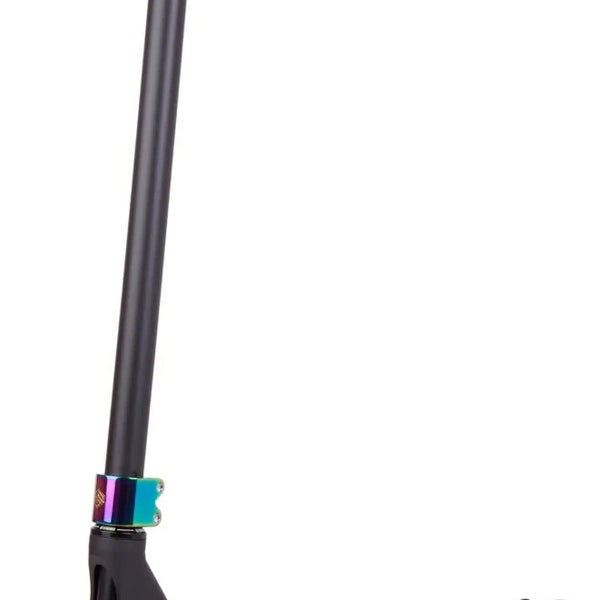Striker Essential L Scooter Black Rainbow