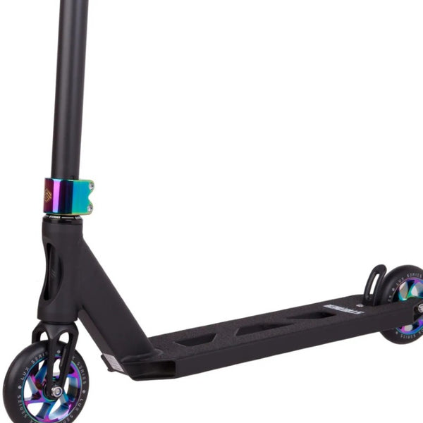 Striker Essential L Scooter Black Rainbow
