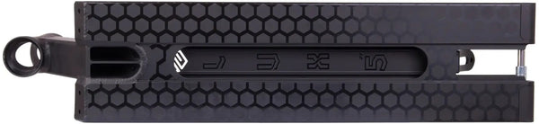 Striker Lux Five Boxed 470 Deck Black