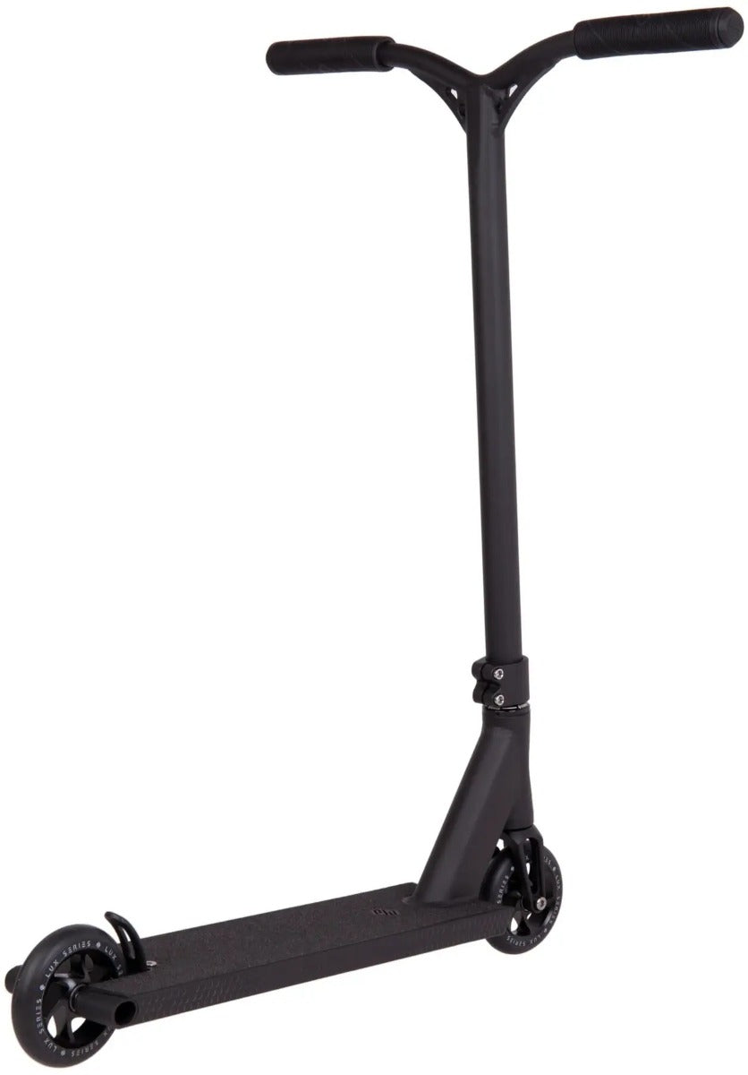 Striker Lux 5" Boxed Scooter M Black