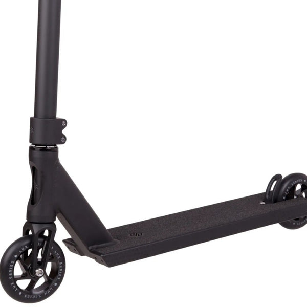 Striker Lux 5" Boxed Scooter M Black