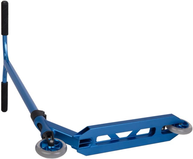 Striker Lux Scooter Blue