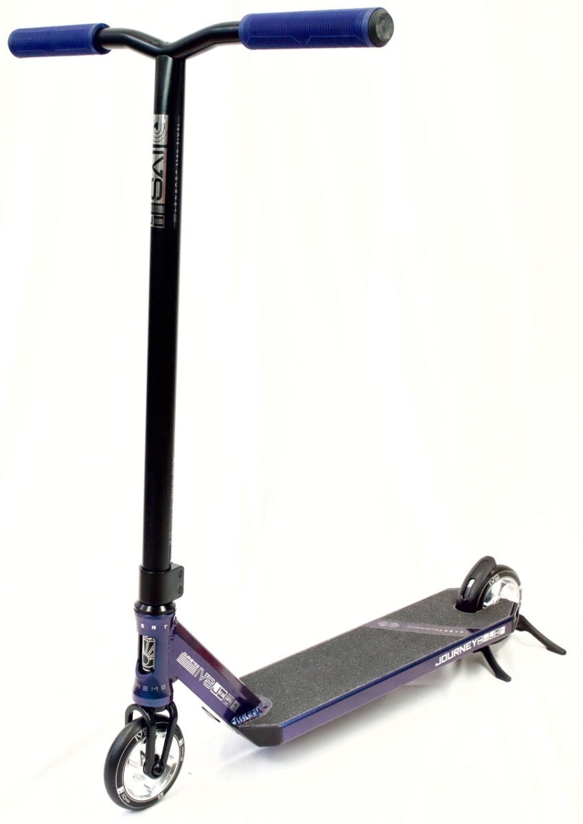 Invert Supreme Jamie Hull Scooter Chameleon