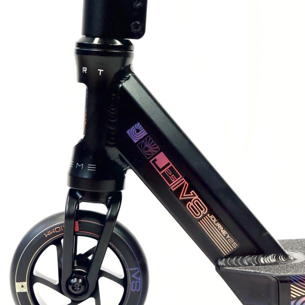 Invert Supreme Jamie Hull Scooter Holographic